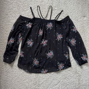 Ro & De Black Floral Women's Off-Shoulder Top
